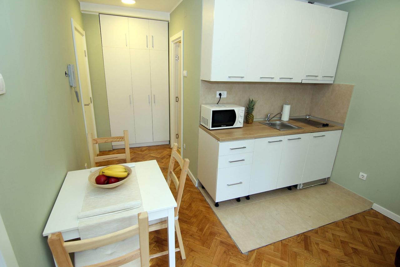 Apartmani 27 Belgrad Exterior foto